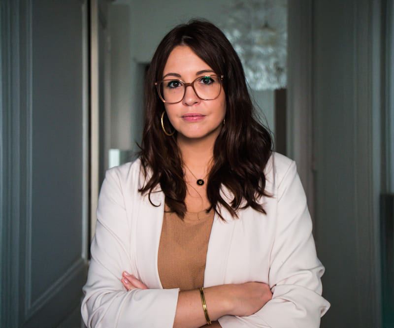 Me Julie Garesio, avocat en divorce, droit de la famille, droit pénal et dommage corporel sur Grenoble